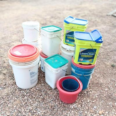 STORAGE BUCKETS AND PAILS