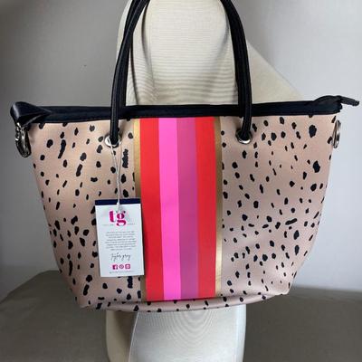 New Neoprene Handbag with Wristlet