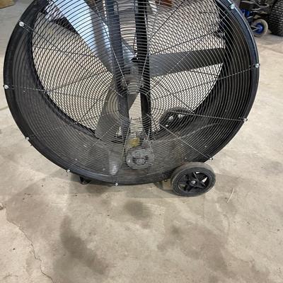 Lot 401 Industrial fan - 4 ft tall