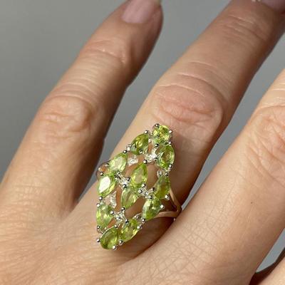 Peridot and Sterling Silver Ring 7