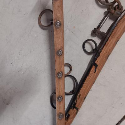 ANTIQUE HORSE HAMES