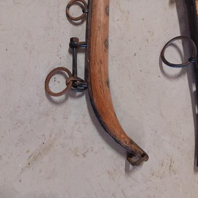 ANTIQUE HORSE HAMES