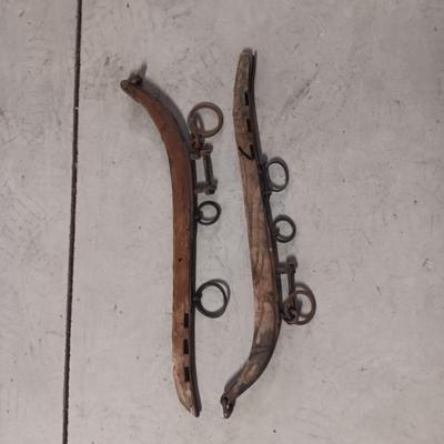 ANTIQUE HORSE HAMES