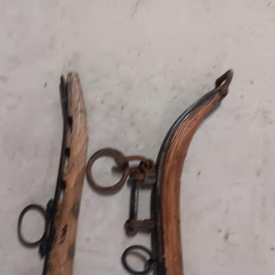 ANTIQUE HORSE HAMES