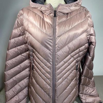 Saks Fifth Avenue Down filled Puffer Coat XL
