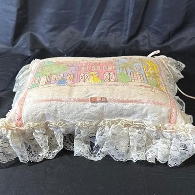 Lot of Vintage Charleston and Southern Themed Items