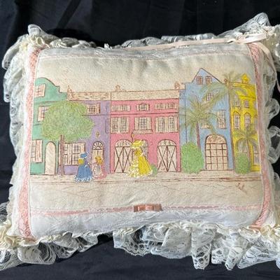 Lot of Vintage Charleston and Southern Themed Items