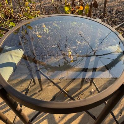 Round Bistro Table and 2 Chairs