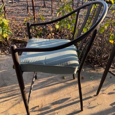 Round Bistro Table and 2 Chairs
