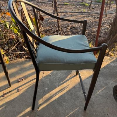 Round Bistro Table and 2 Chairs