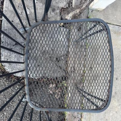 Square Outdoor Table and 3 Chairs