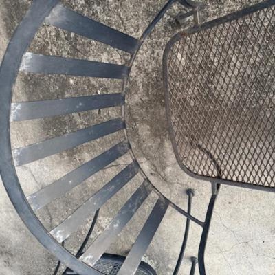 Table with 4 Chairs