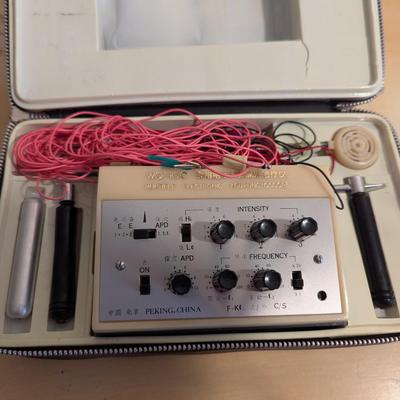 Multiple Electronic Acupunctoscope WQ-10 C