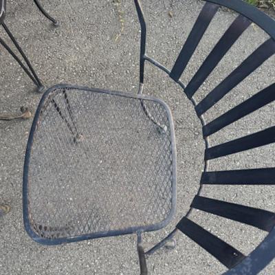 Black Metal Table and 4 Chairs