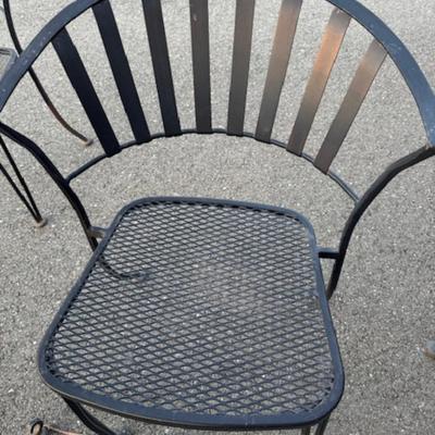 Black Metal Table and 4 Chairs