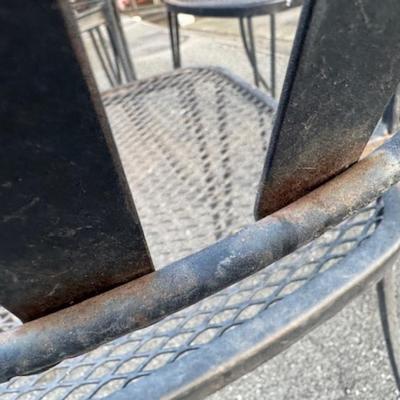 Black Metal Table and 4 Chairs