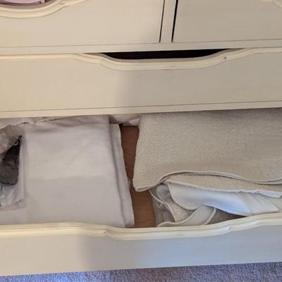Electric Table Warmer Heating Pad & Table Paper & Linens