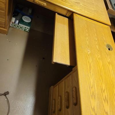Work station easily dissambled