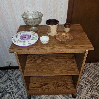 Rolling table and knick nacks