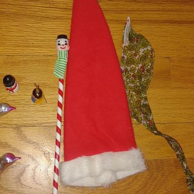 VINTAGE CHRISTMAS DECOR