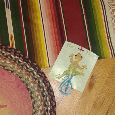 PICNIC BASKET & SW THEMED RUGS