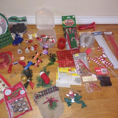 ARTS AND CRAFT FOR CHRISTMAS DECORATIONS