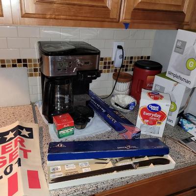 Lot of kitchen items
