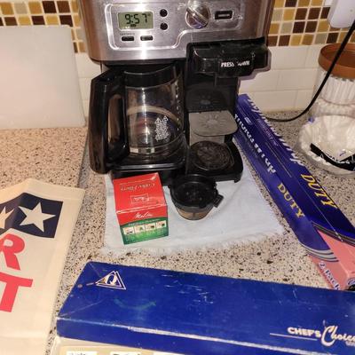 Lot of kitchen items