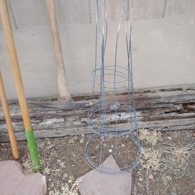 YARD TOOLS AND TOMATO CAGES