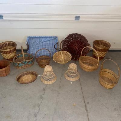 A VARIETY OF WICKER BASKETS