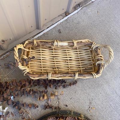 UNIQUE HOME DECOR MADE FROM ANTLERS AND ROPES