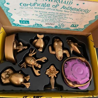 LOT: 12: Vintage 1997 Little Mermaid Golden Toy Set (New in Box)