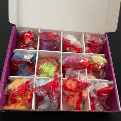 LOT 13: Rare Ronald McDonald 25th Anniversary Happy Meal Collectors Set (Unopened in Box)