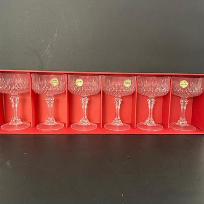 LOT 15: Fluted Glass Chip & Dip Set, Glass Serving Bowl & Salad Bowls, Copper Potpourri Pot, Six (6) Longchamp Wine Glasses and a...