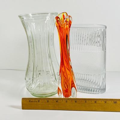 LOT 28: Beautiful Art Glass Vases Including Hoosier Glass, Orange Swung Vase and More