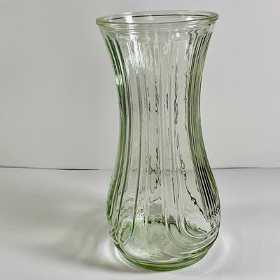 LOT 28: Beautiful Art Glass Vases Including Hoosier Glass, Orange Swung Vase and More