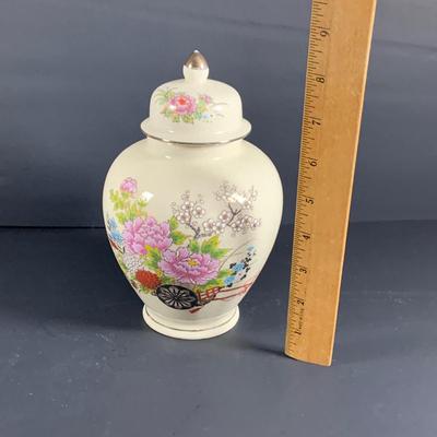 LOT 33: Japanese Porcelain Ware Hand Decorated Bowl, Dish and Soup Spoon