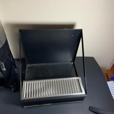 LOT38: Bunn PN: 42700 Thermofresh Commericial Coffee Server and Set of 2 Commerical Stainless Steel Thermal Hot Beverage Despensers with...