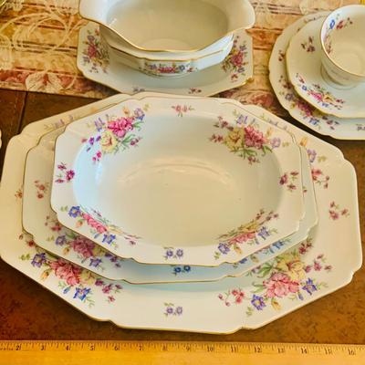 LOT 36: Heinrich Selb Bavaria China Set Made Exclusively for John Wanamaker