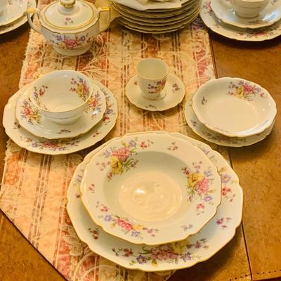 LOT 36: Heinrich Selb Bavaria China Set Made Exclusively for John Wanamaker