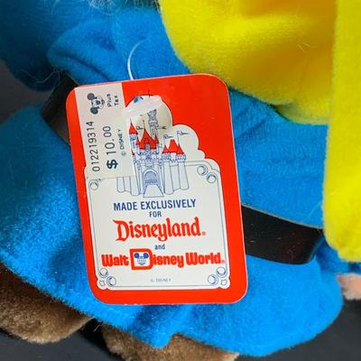 LOT 37: Vintage Set of Disney Seven Dwarts Plushes Sold at DisneyWorld/Land