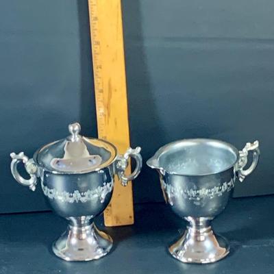 LOT40: Vintage Metal Electric Coffe Perulator Serving Set with Sugar Bowl and Creamer and Tray