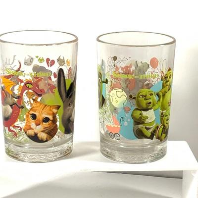 LOT 47: Set of 5 McDonalds 2007 Dreamworks Shrek the Third Collectors Glasses
