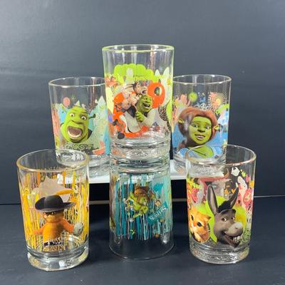 LOT 49: Set of 6 McDonalds 2007 Dreamworks Shrek the Third Collectors Glasses
