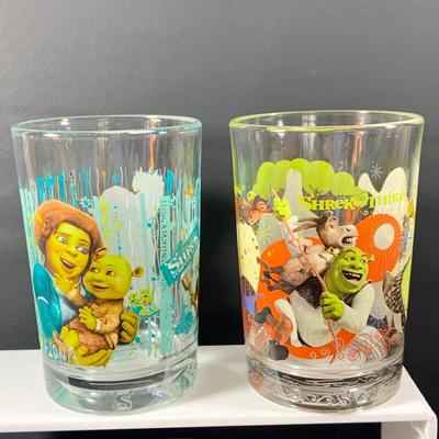 LOT 49: Set of 6 McDonalds 2007 Dreamworks Shrek the Third Collectors Glasses