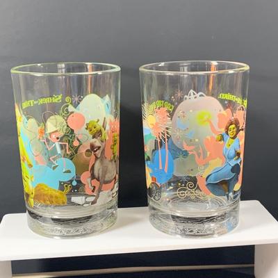 LOT 49: Set of 6 McDonalds 2007 Dreamworks Shrek the Third Collectors Glasses