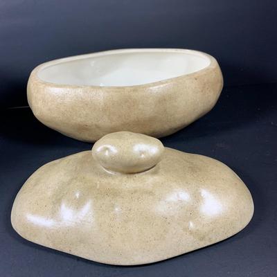 LOT 53: Vintage Ceramic Atlantic Mold Potato Serving Dish, Corning ware Spice of Life 1qt Baking Dish with Lid. Moneta Enamel Sauce Pan...