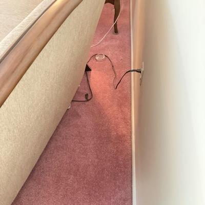 LOT 55: Schnadig International Corporation Upholstered Sofa and Four Accent Pillows