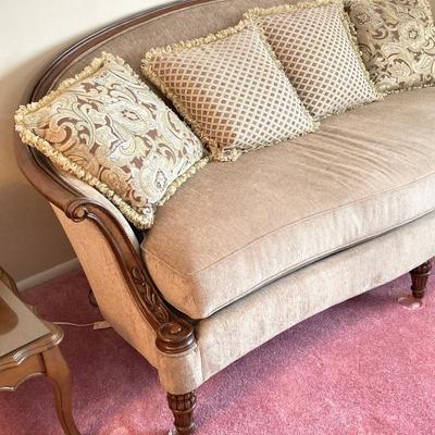 LOT 55: Schnadig International Corporation Upholstered Sofa and Four Accent Pillows