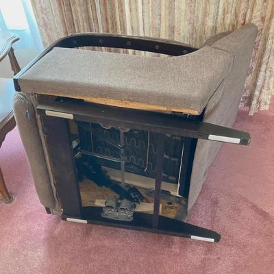 LOT 59: LA-Z-BOY Gray Upholstered Rocker Recliner Chair